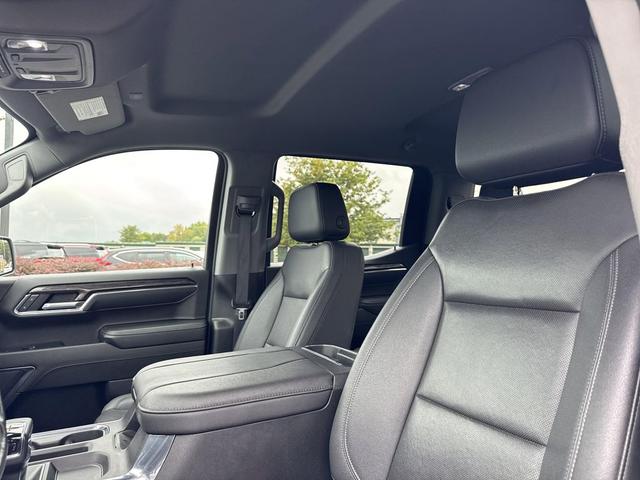 Photo of 2023 Summit White Chevrolet Silverado 1500