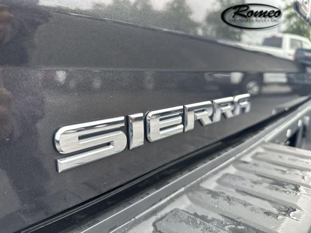 Photo of 2015 Iridium Metallic GMC Sierra 1500