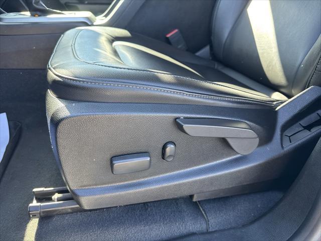 Photo of 2021 Cherry Red Tintcoat Chevrolet Colorado