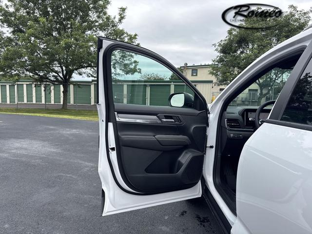 Photo of 2026 Summit White GMC Terrain