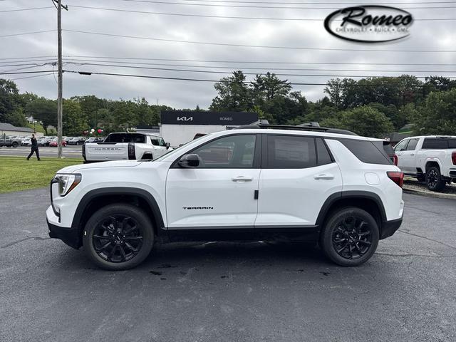 Photo of 2026 Summit White GMC Terrain
