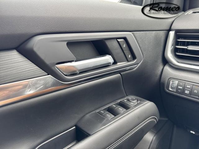 Photo of 2026 Summit White GMC Terrain