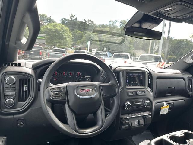Photo of 2025 Summit White GMC Sierra 3500