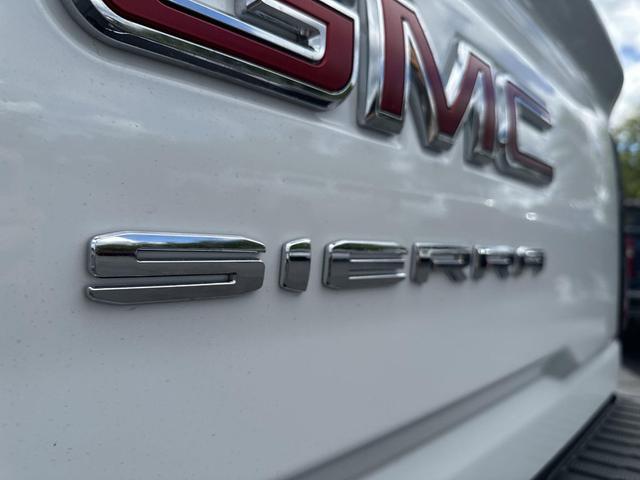 Photo of 2025 Summit White GMC Sierra 3500