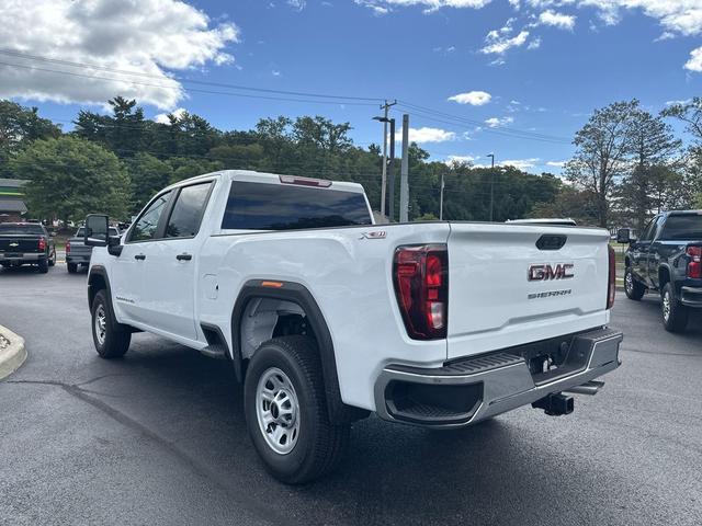 Photo of 2025 Summit White GMC Sierra 3500