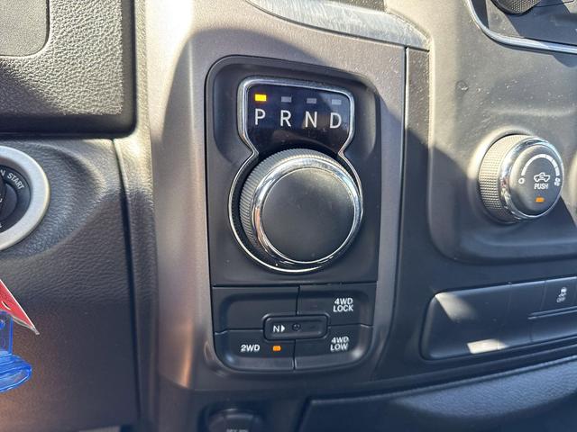 Photo of 2022 Diamond Black Crystal Pearlcoat RAM 1500 Classic