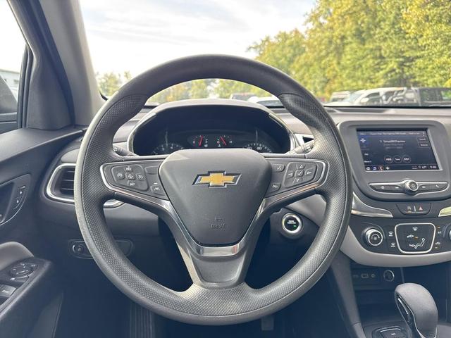 Photo of 2024 Mosaic Black Metallic Chevrolet Equinox