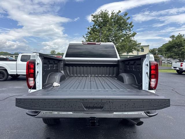 Photo of 2025 Summit White GMC Sierra 3500