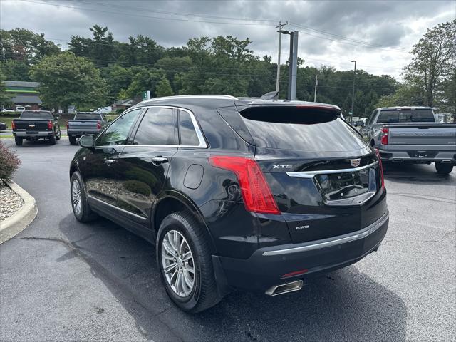 Photo of 2017 Stellar Black Metallic Cadillac XT5