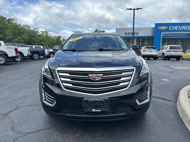 Photo of 2017 Stellar Black Metallic Cadillac XT5