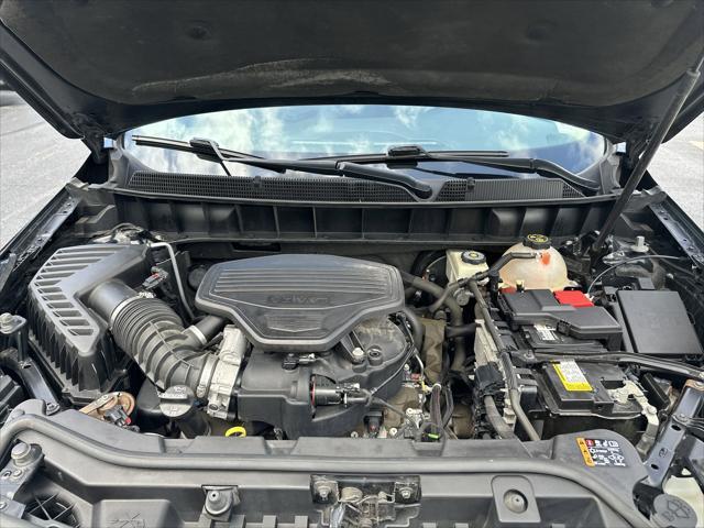 Photo of 2017 Stellar Black Metallic Cadillac XT5