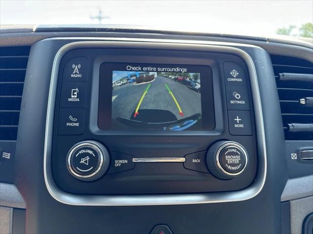 Photo of 2018 Brilliant Black Crystal Pearlcoat RAM 3500