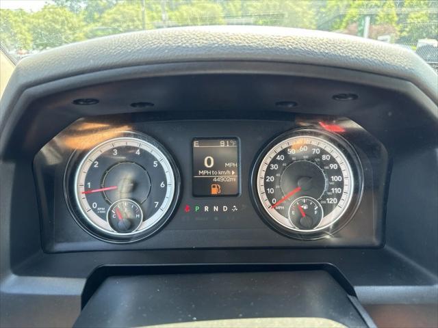 Photo of 2018 Brilliant Black Crystal Pearlcoat RAM 3500