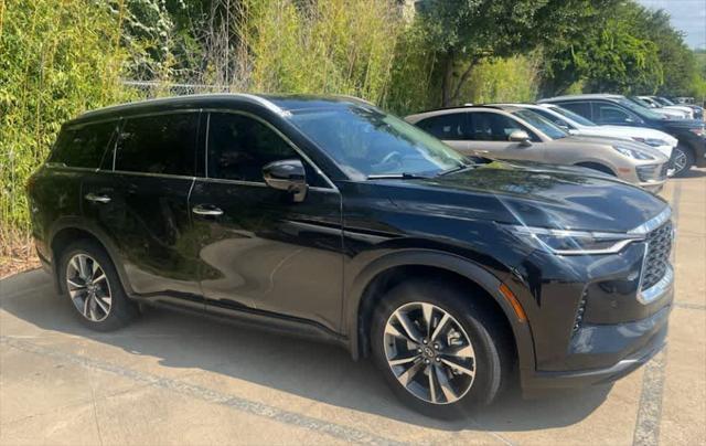 Photo of 2025 Mineral Black INFINITI QX60