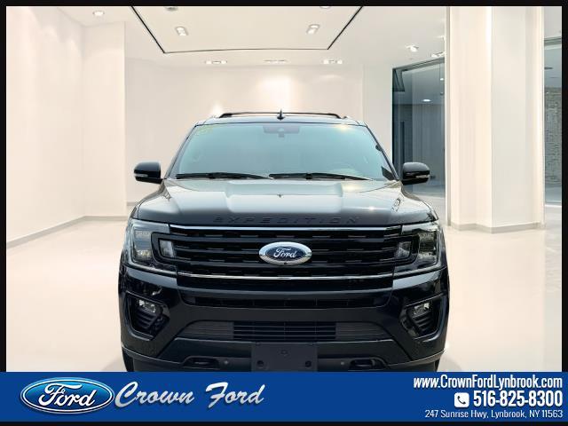 Photo of 2020 AGATE BLACK METALLIC Ford Expedition
