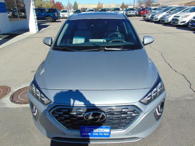 Photo of 2021 Silver Hyundai IONIQ Hybrid