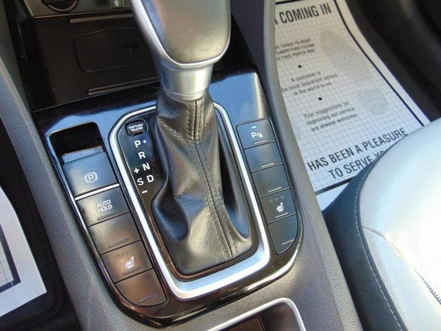 Photo of 2021 Silver Hyundai IONIQ Hybrid