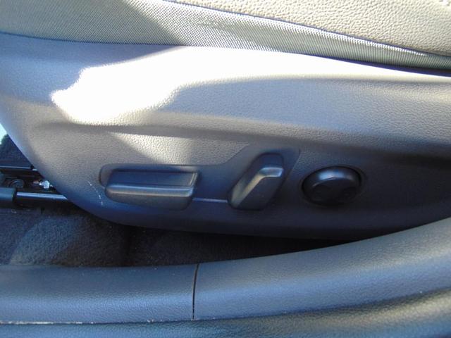 Photo of 2021 Silver Hyundai IONIQ Hybrid
