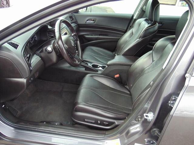 Photo of 2021 Gray Acura ILX