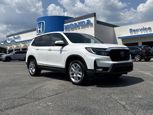 Photo of 2024 Platinum White Pearl Honda Passport