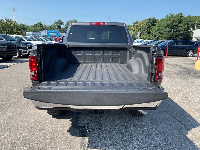 Photo of 2025 Granite Crystal Metallic Clearcoat RAM 2500