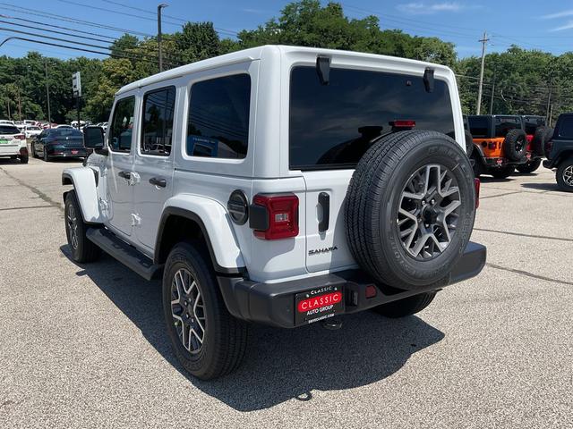 Photo of 2025 Bright White Clearcoat Jeep Wrangler