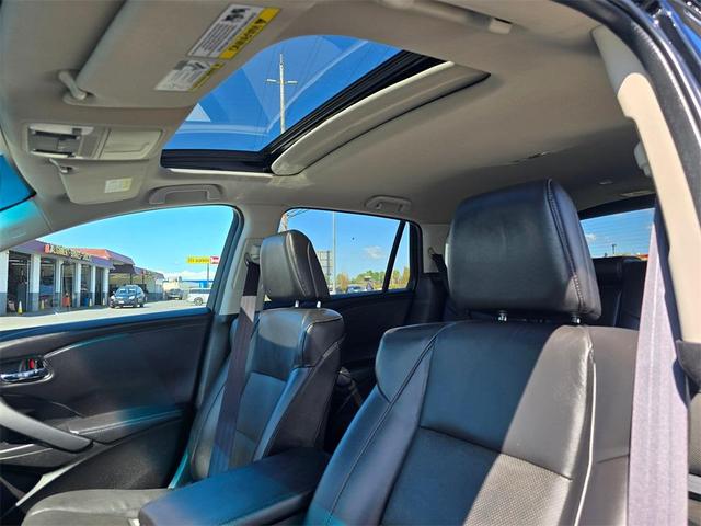 Photo of 2015 Crystal Black Acura RDX