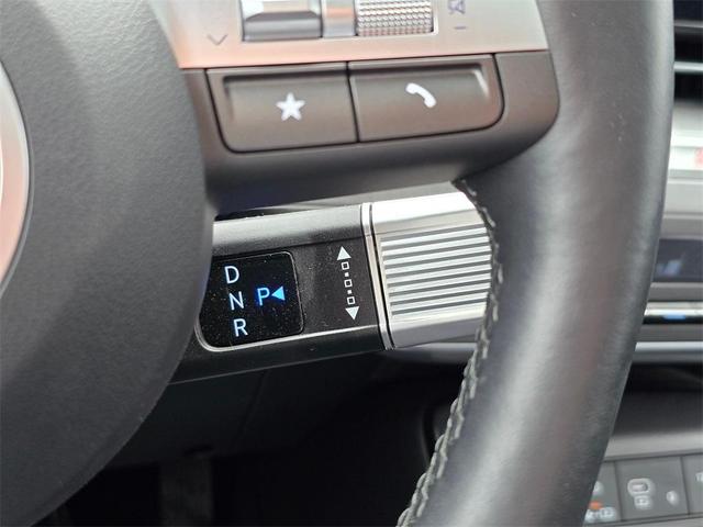 Photo of 2024 Gray Pearl Hyundai KONA EV