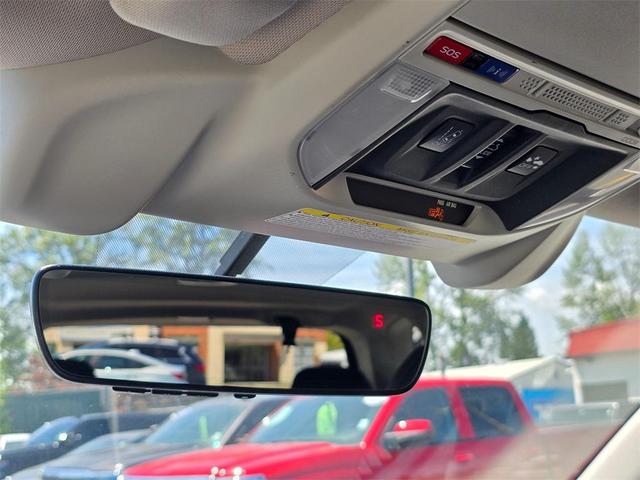 Photo of 2019 Ice Silver Metallic Subaru Forester