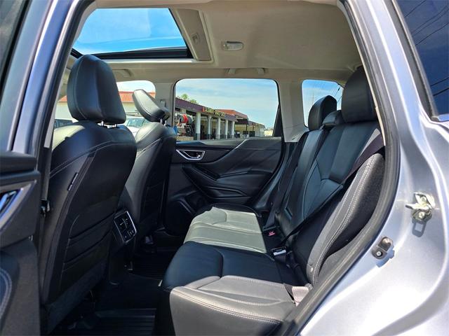 Photo of 2019 Ice Silver Metallic Subaru Forester