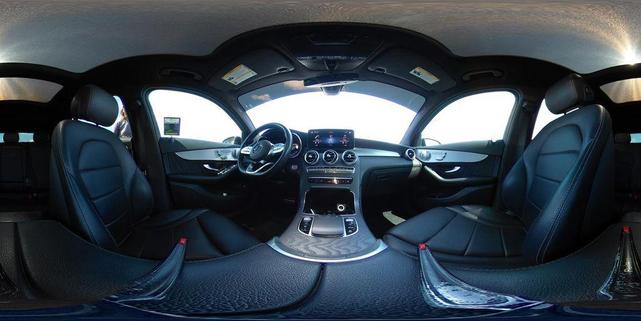 Photo of 2021 Black Mercedes-Benz GLC 300