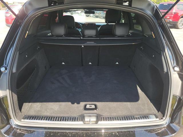 Photo of 2021 Black Mercedes-Benz GLC 300