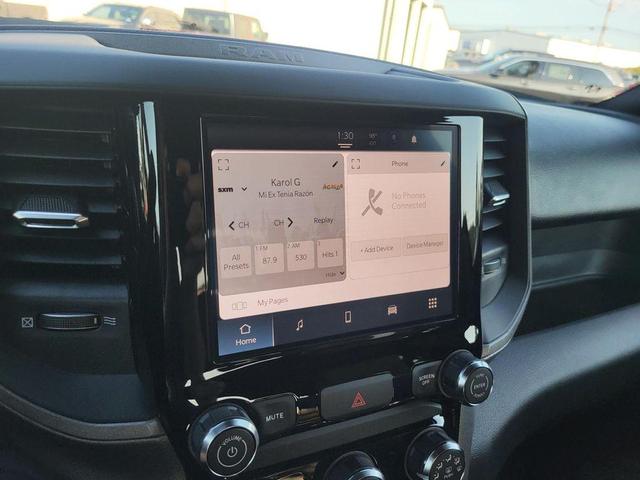 Photo of 2025 Diamond Black Crystal Pearlcoat RAM 2500