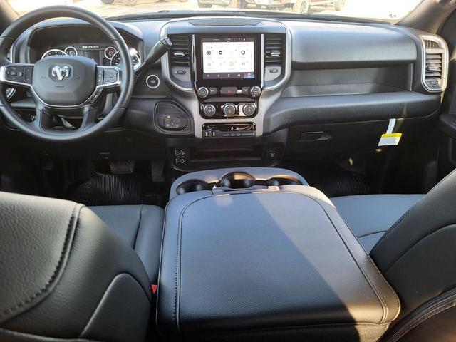 Photo of 2025 Diamond Black Crystal Pearlcoat RAM 2500