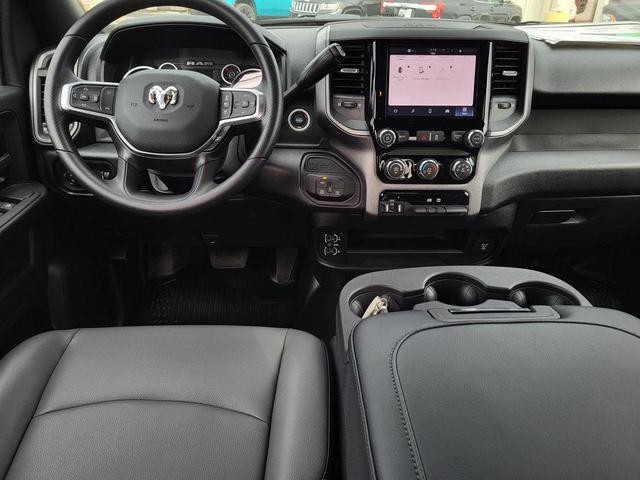 Photo of 2025 Diamond Black Crystal Pearlcoat RAM 2500