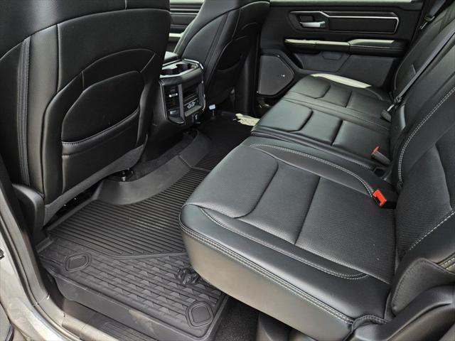 Photo of 2025 Billet Silver Metallic Clearcoat RAM 1500