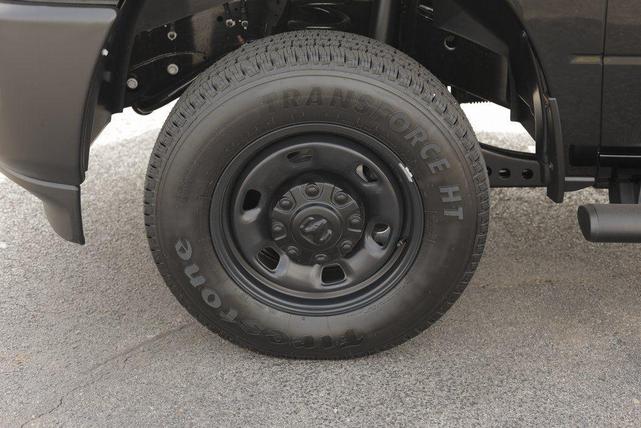 Photo of 2025 Diamond Black Crystal Pearlcoat RAM 2500