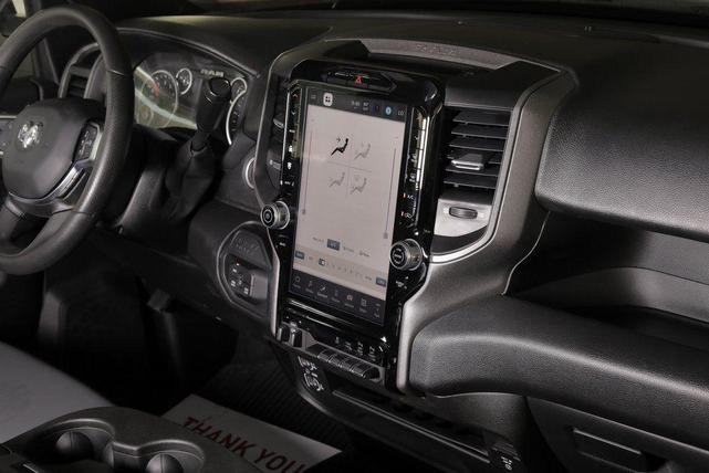 Photo of 2025 Diamond Black Crystal Pearlcoat RAM 2500