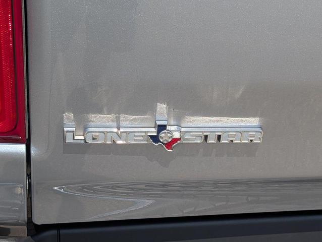 Photo of 2024 Billet Silver Metallic Clearcoat RAM 1500