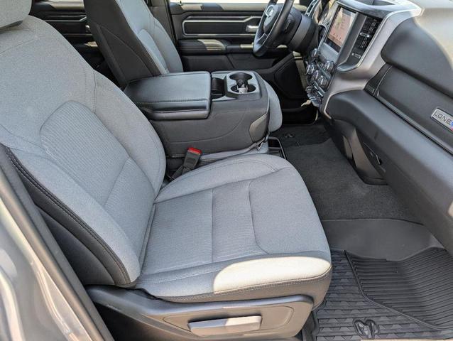 Photo of 2024 Billet Silver Metallic Clearcoat RAM 1500