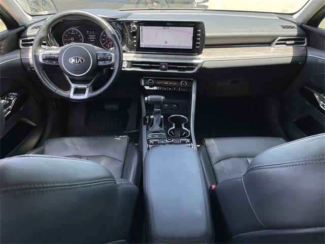 Photo of 2021 Passion Red Kia K5