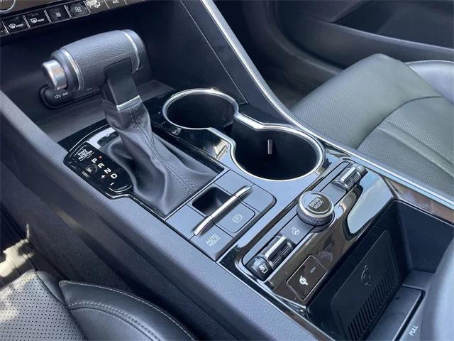 Photo of 2021 Passion Red Kia K5