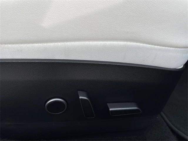 Photo of 2021 Midnight Silver Tesla Model 3