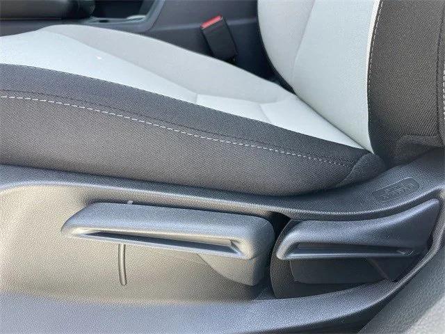 Photo of 2026 Platinum White Pearl Honda CR-V