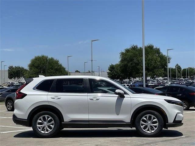 Photo of 2026 Platinum White Pearl Honda CR-V
