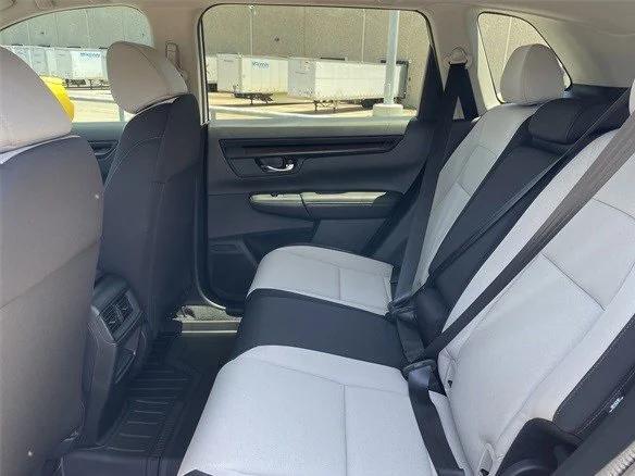 Photo of 2026 Platinum White Pearl Honda CR-V