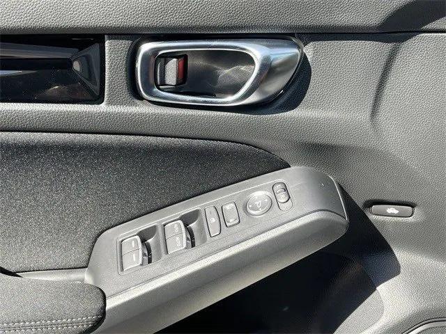 Photo of 2025 Platinum White Pearl Honda Civic Hybrid