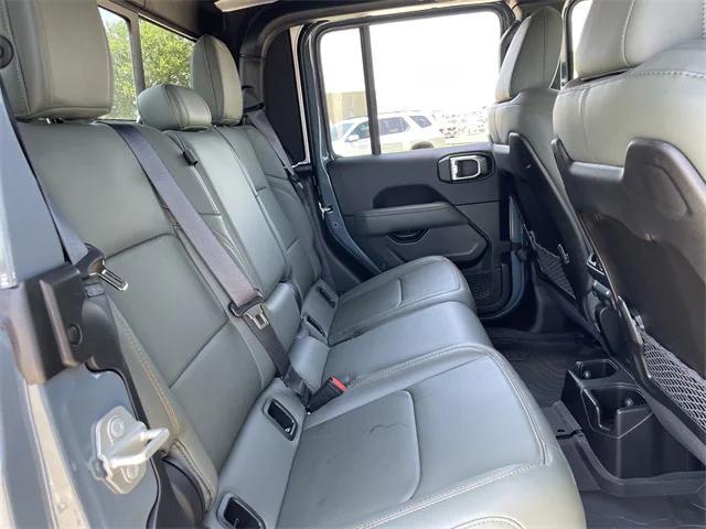 Photo of 2024 Anvil Clear Coat Jeep Gladiator