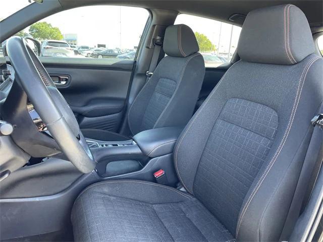 Photo of 2023 Crystal Black Pearl Honda HR-V
