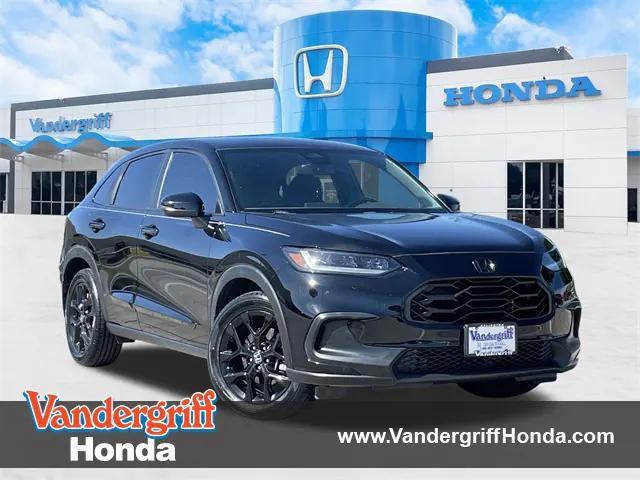 Photo of 2023 Crystal Black Pearl Honda HR-V